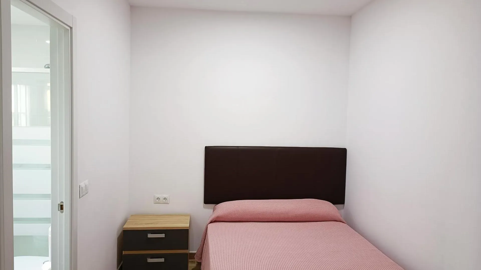 Appartamento Cg134 - Nuevo Estudio, Reformado, Wifi, Fire Tv, Centrico Torremolinos