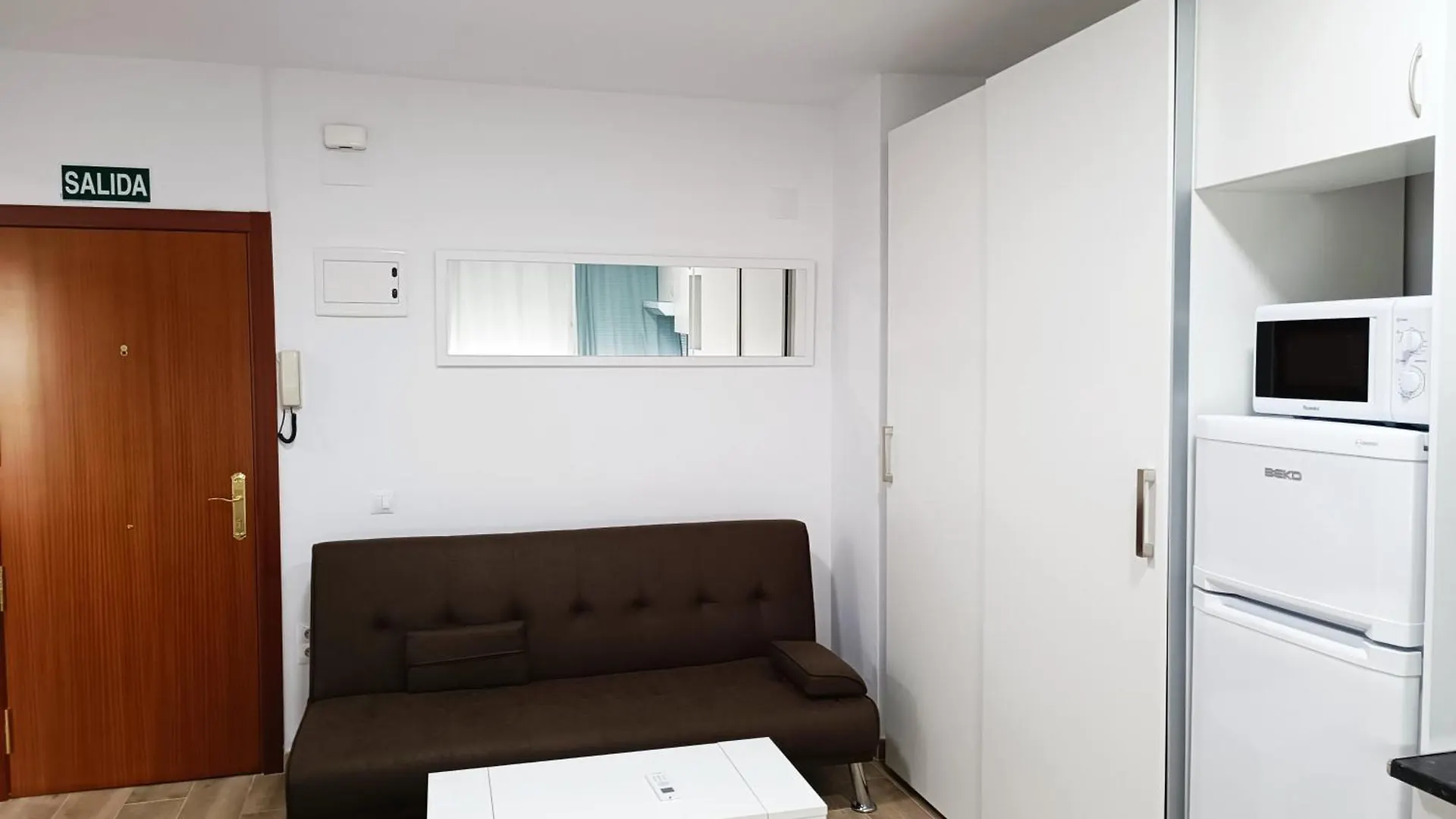 Cg134 - Nuevo Estudio, Reformado, Wifi, Fire Tv, Centrico Torremolinos Spagna